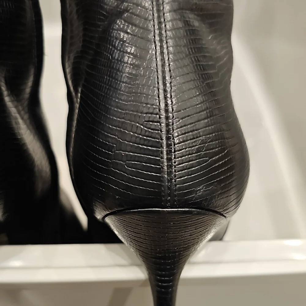 [Like New] Stunning SERGIO ROSSI Black Lizard Knee Boots Sexy (EU 37)